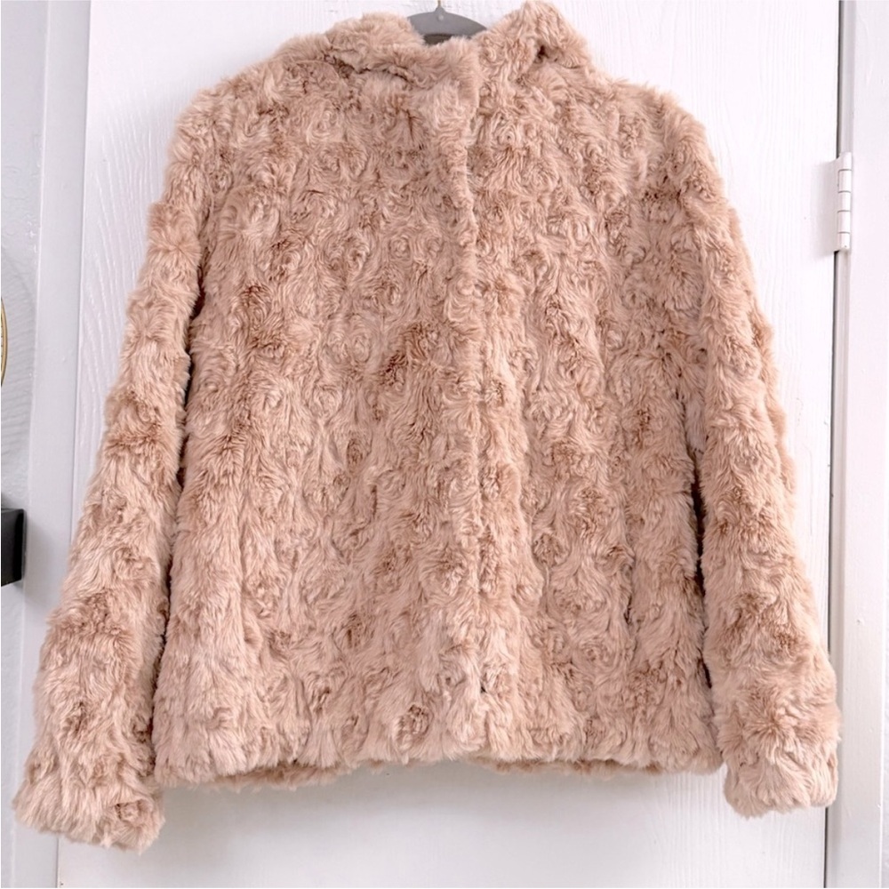 BCBGeneration Teddy Plush Faux Fur Jacket in Blush Size Medium